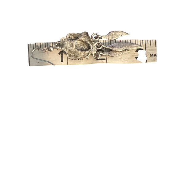 Vintage Silver Tone Dangle Earrings Cream Enamel Feather Dangles Estate 3" - Picture 5 of 6